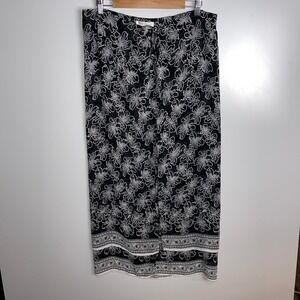 White House Black Market Floral Skirt Sheer Overlay Size L